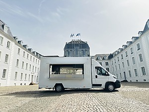 Peugeot Boxer Food Truck